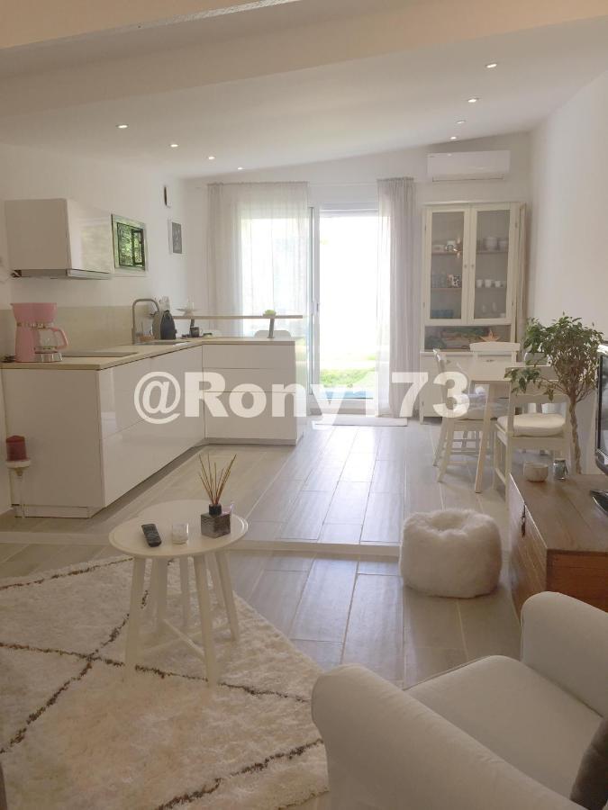 Studio Proche Mer Et Ville Toulon 2 Pers Buitenkant foto